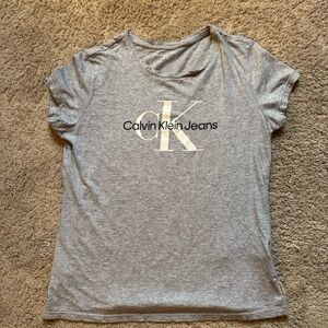 Calvin Klein Jeans Gray Logo T Shirt CK Graphic Tee Women’s Medium